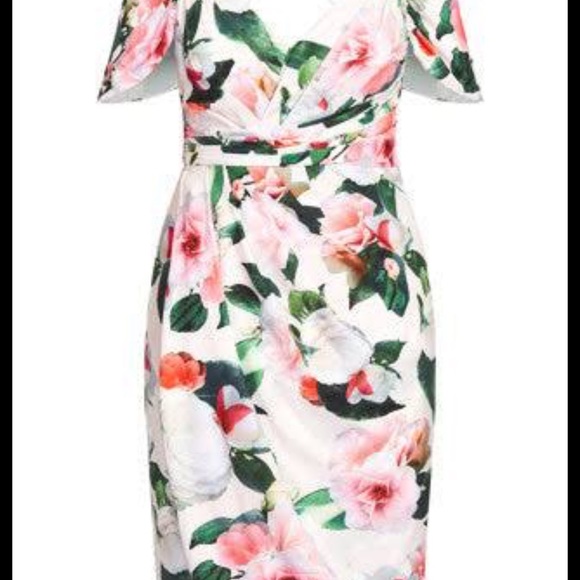 City Chic pink floral dress - Picture 3 of 7